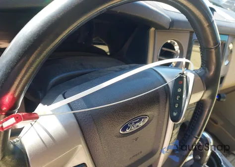 2016 Ford Expedition Limited from USA, damaged, VIN 1FMJU1KT3GEF44619